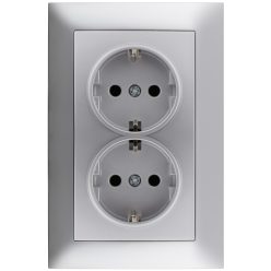 Entac Arnold süllyeszthető fali aljzat 2x földelt Ezüst